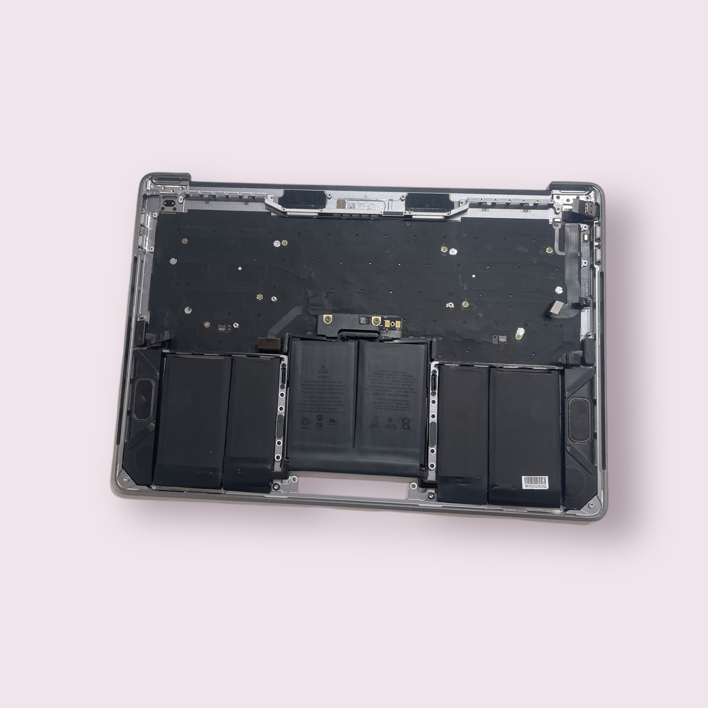 Palmrest UK keyboard for Apple MacBook Pro A1989 13.3" 2019with touchbar Space Grey - Genuine Pull Part