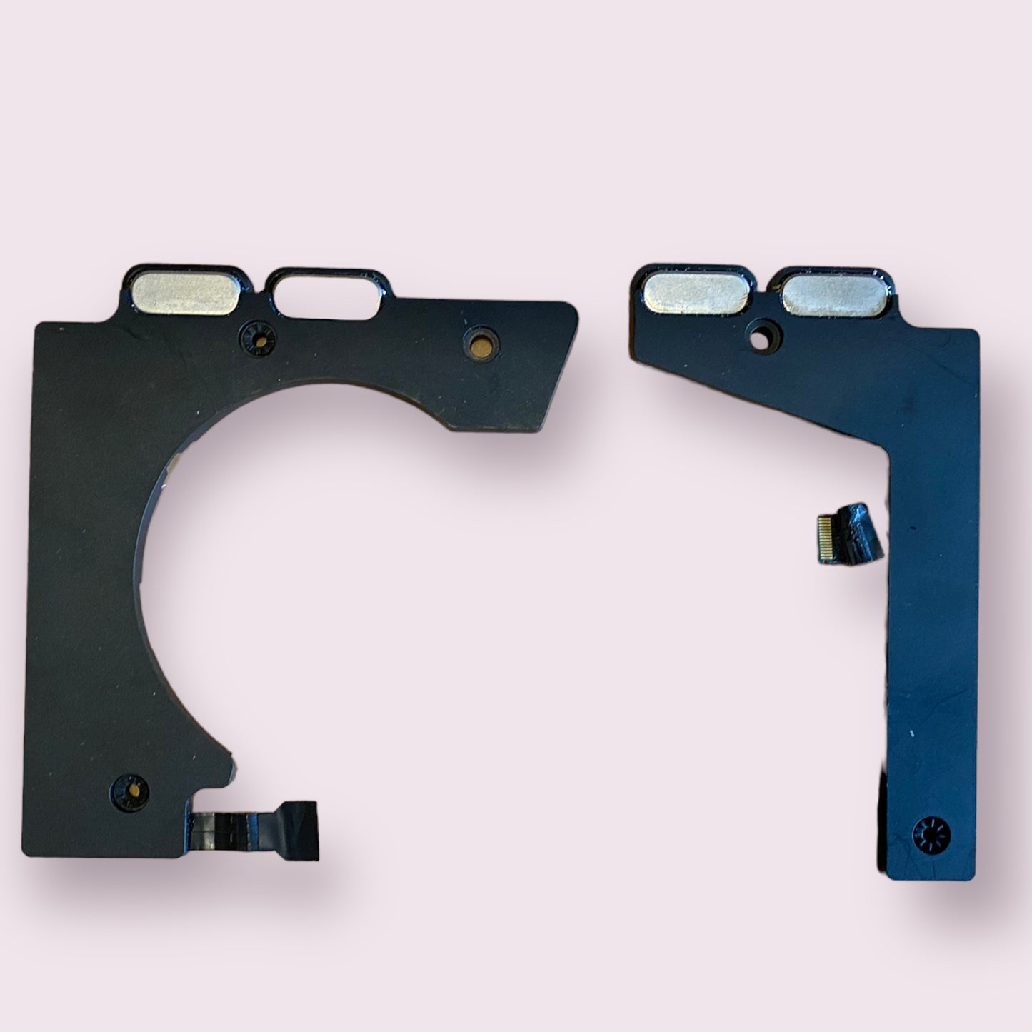 MacBook Pro 13" 2019 A2159 internal Speaker set - Genuine Pull Part