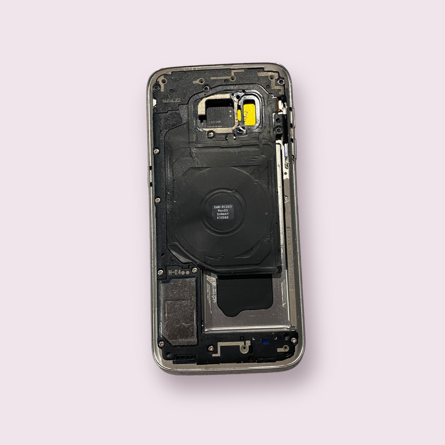 Samsung Galaxy S7 SM-G930F Gold AMOLED Screen assembly - Genuine Pull Part - Grade B