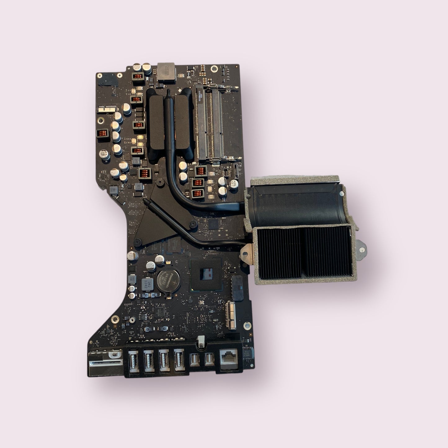 Apple iMac 21.5" Late 2012 A1418 Motherboard 820-3302-A Intel Core i5 2.7GHz - Genuine Pull Part